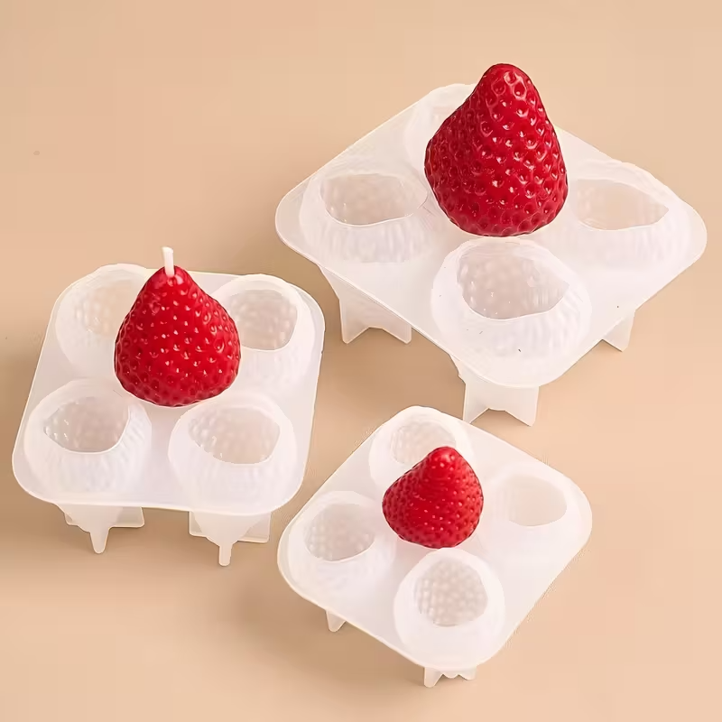 Strawberry Silicone Candle Mol - Soap Making Name のレビューと価格