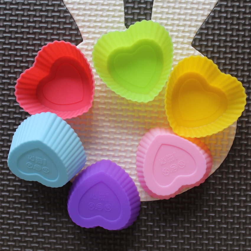 6 Pcs Set Non-Stick Flower Des - Soap Making Name のレビューと価格